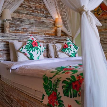 Kayuna Villa Toyapakeh المظهر الخارجي الصورة